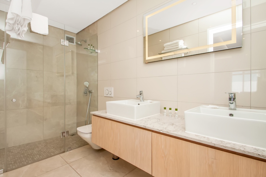 To Let 2 Bedroom Property for Rent in Sea Point Western Cape